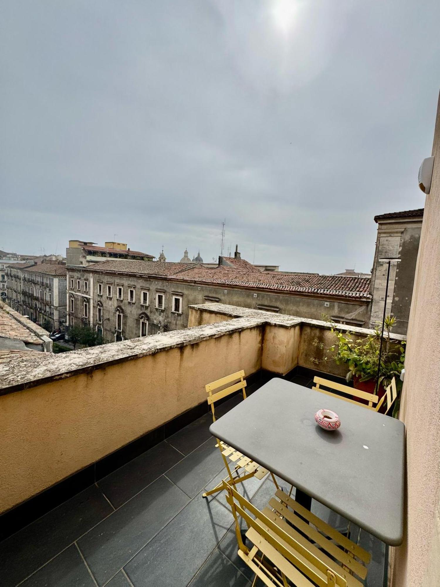 Sangiuliano262 Apartment Catania Luaran gambar